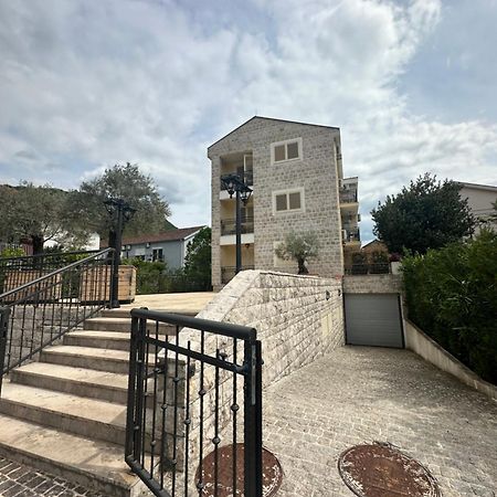 Apartman Tara Tivat Dış mekan fotoğraf